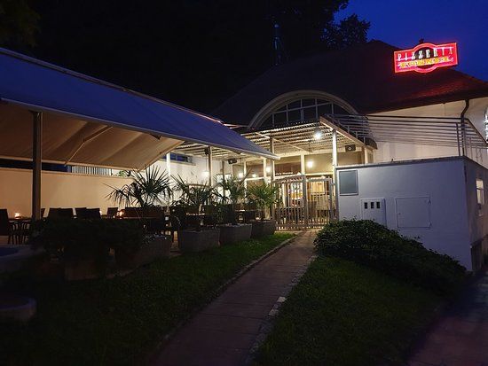 Pizzeria Tunnel
